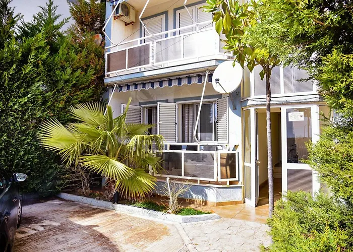 White Sea View Apartment Velipoje